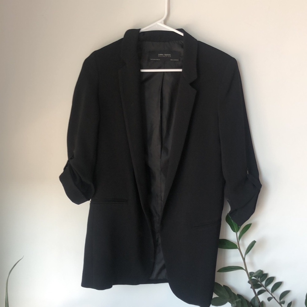 Black blazer, with rolled button sleeve detail